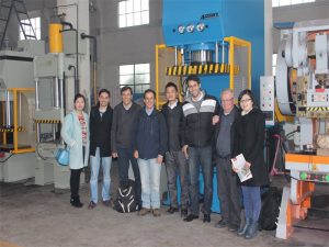 Delegácia Peru prišla navštíviť našu továreň a kúpiť stroje