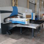 MAX-SF-30T použil cnc revolverový lis